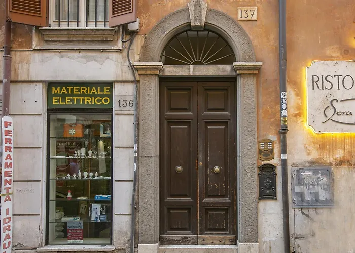 Trevi Little Palace #3 Διαμέρισμα *